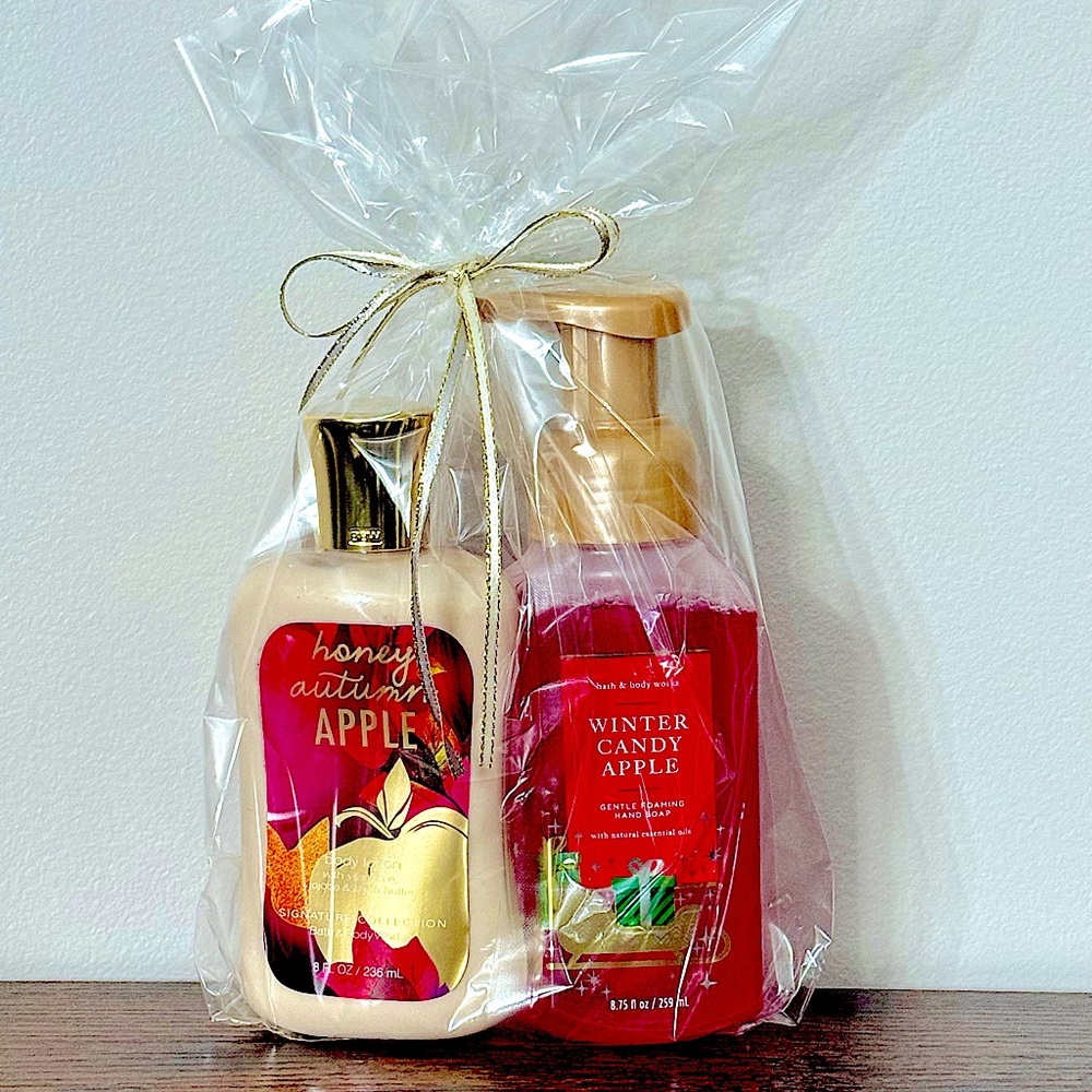 *RARE* Bath & Body Works Honey Autumn Apple & Winter Candy Apple Set - NWT